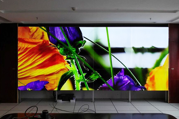 vican揭秘液晶拼接屏與LED拼接屏區別在哪？